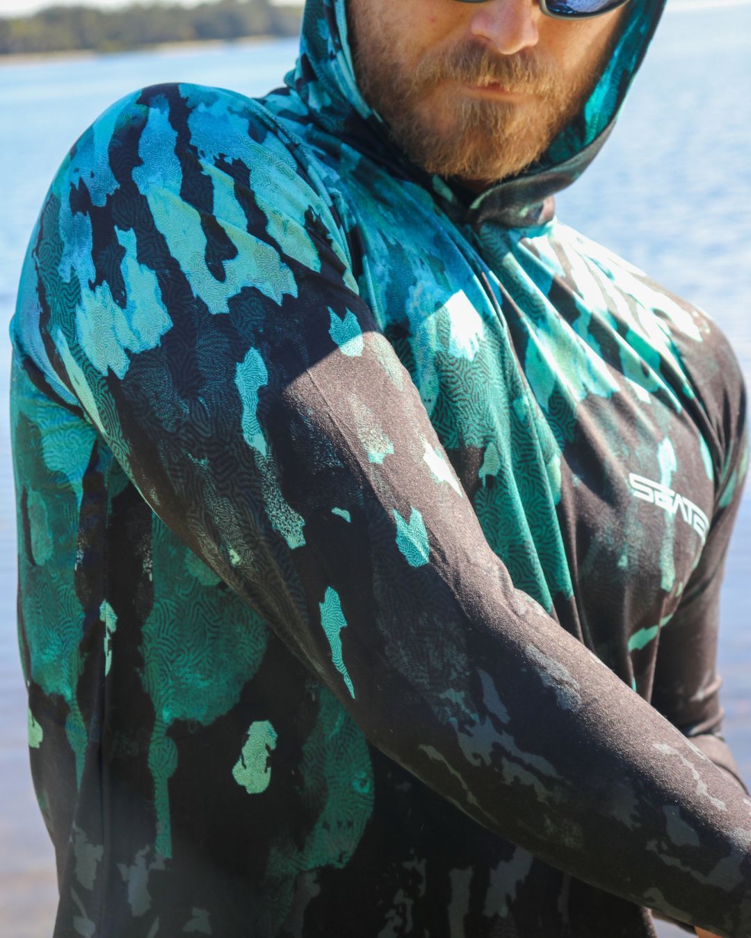 Seatec outfitters snakehead sporttec long sleeve performance shirt