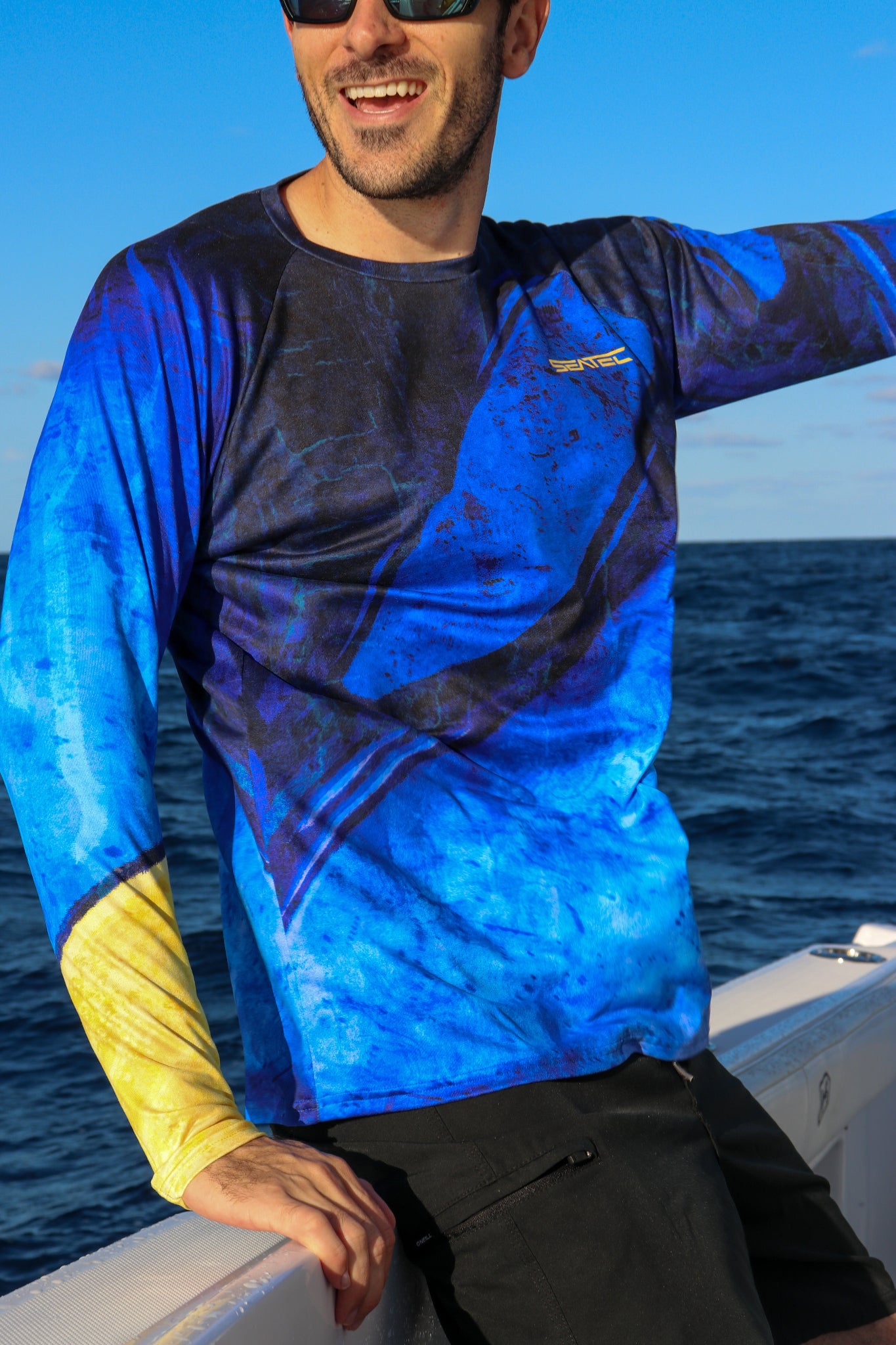 Blue Tang Men's Crew Performance Shirt – Lightweight, moisture-wicking fishing shirt for active outdoor use with UPF sun protection