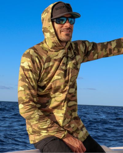 Beach Camo Men's Hooded Performance Shirt – Lightweight, moisture-wicking fishing shirt for active outdoor use with UPF sun protection