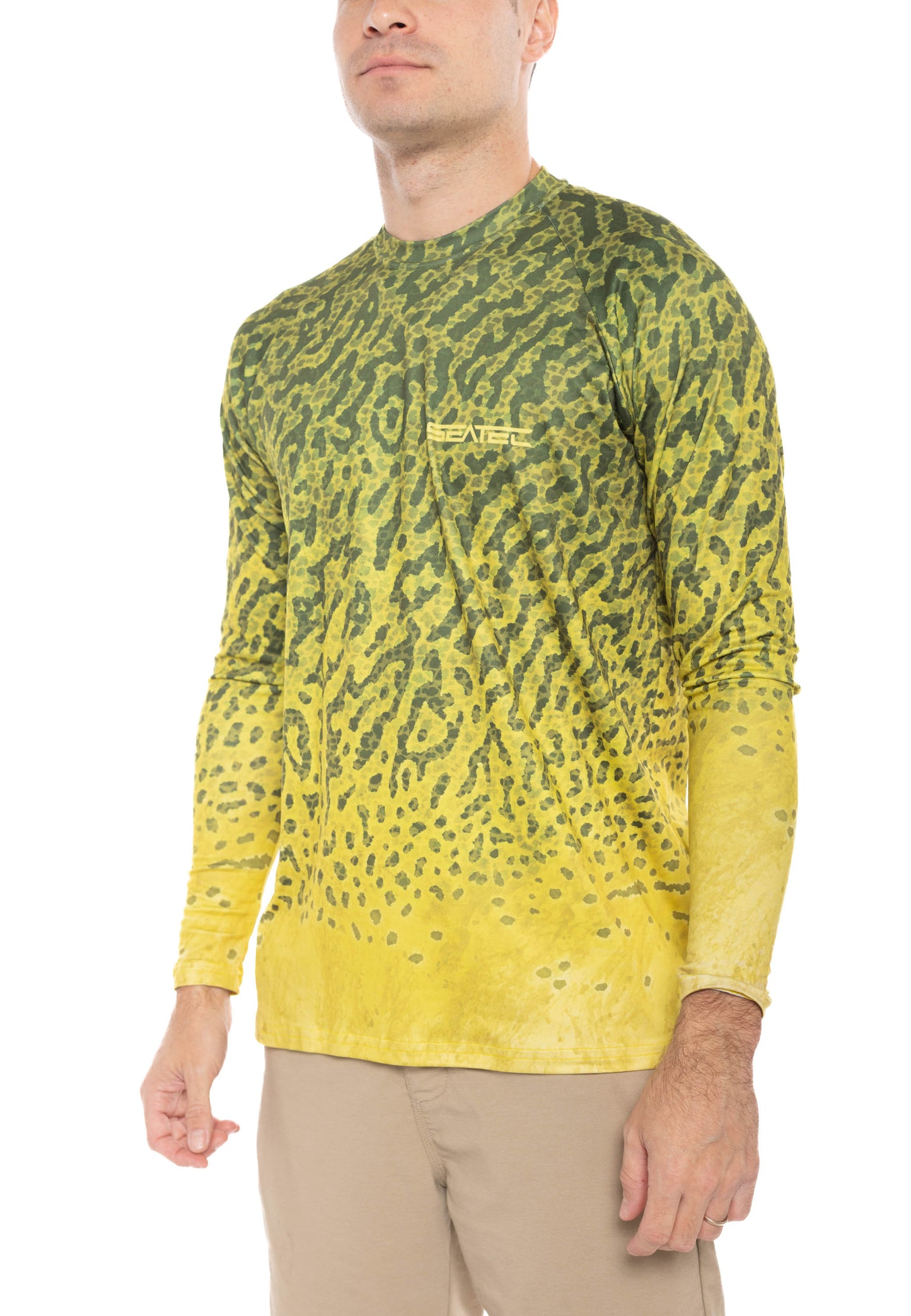 Moray Eel Men's Crew Performance Shirt – Lightweight, moisture-wicking fishing shirt for active outdoor use with UPF sun protection